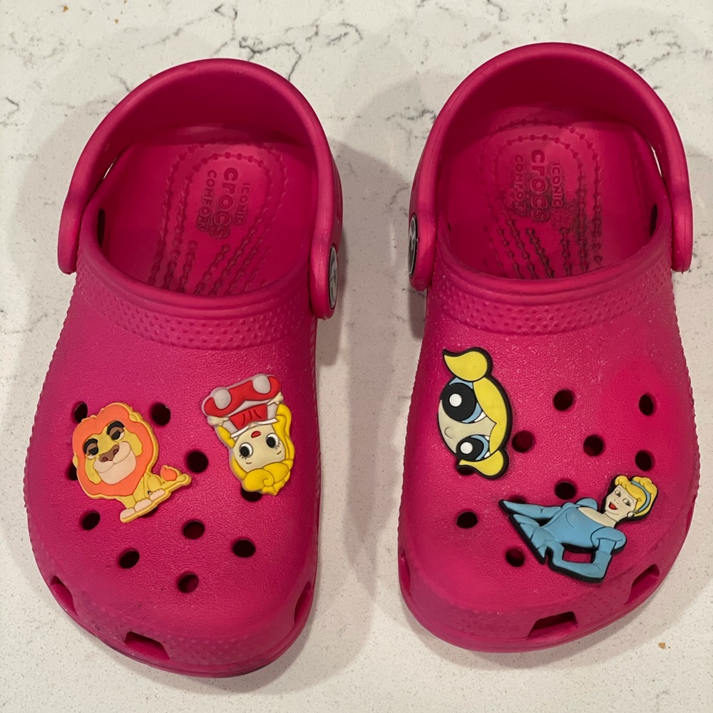 Crocs